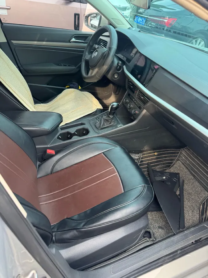 2019 Volkswagen T-Cross 1.5L 113HP L4 6AT,autocango,china used car exporter,china ev exporter,chinese used car exporter,chinese used ev exporter