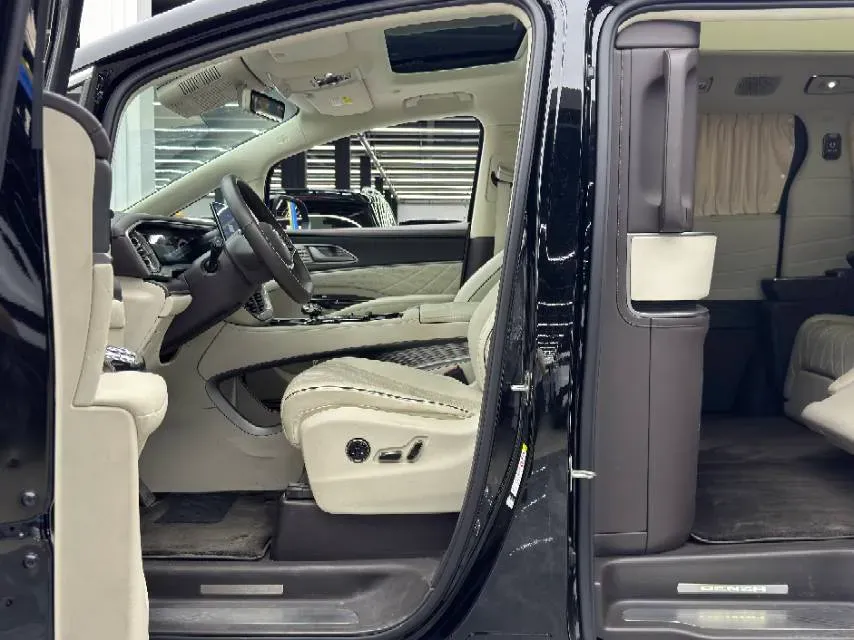 2024 Denza D9 1.5T 139HP L4 E-CVT PHEV 40KWH,autocango,china used car exporter,china ev exporter,chinese used car exporter,chinese used ev exporter