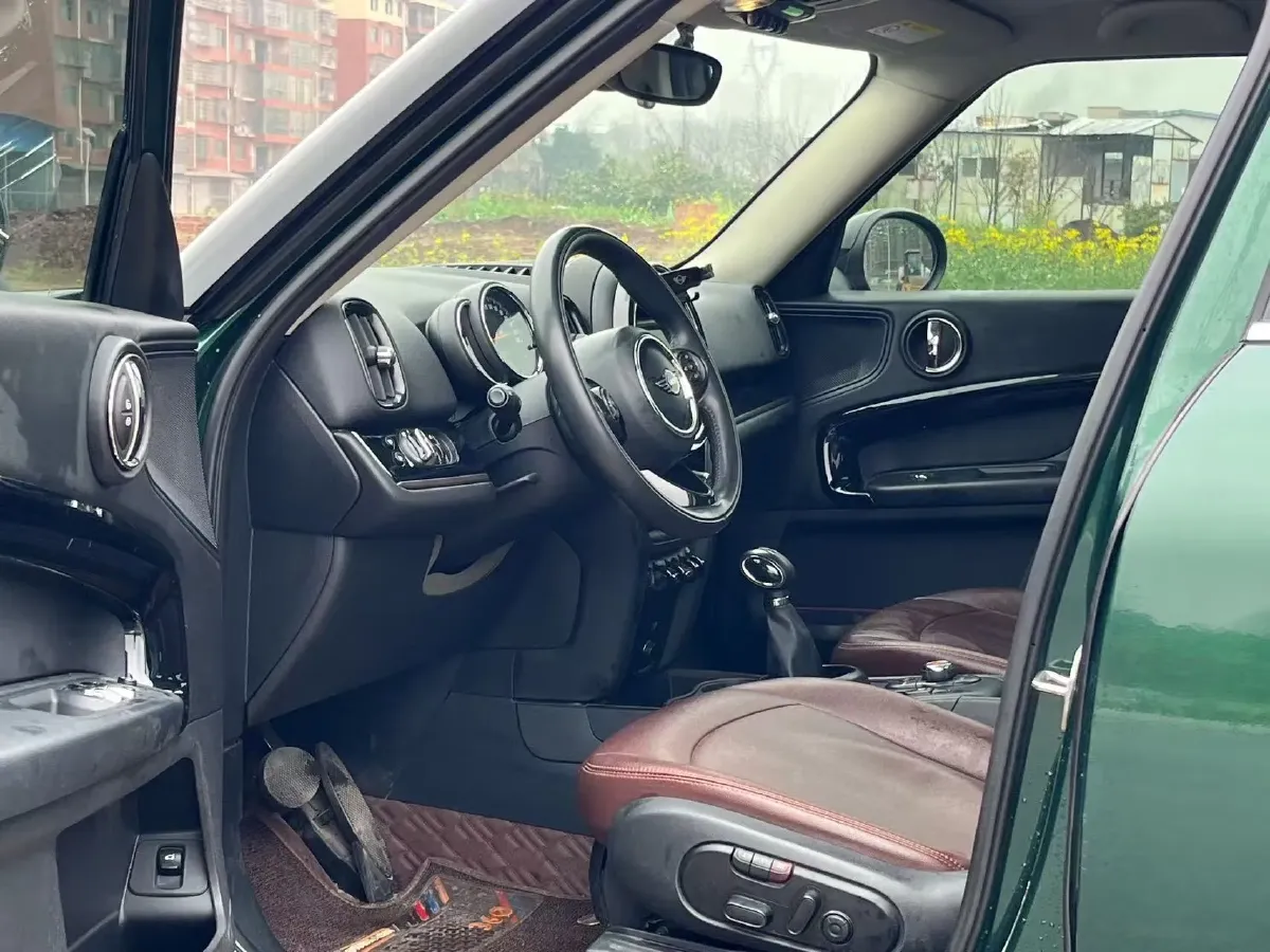 2018 MINI COUNTRYMAN 1.5T 136HP L3 6AT,autocango,china used car exporter,china ev exporter,chinese used car exporter,chinese used ev exporter