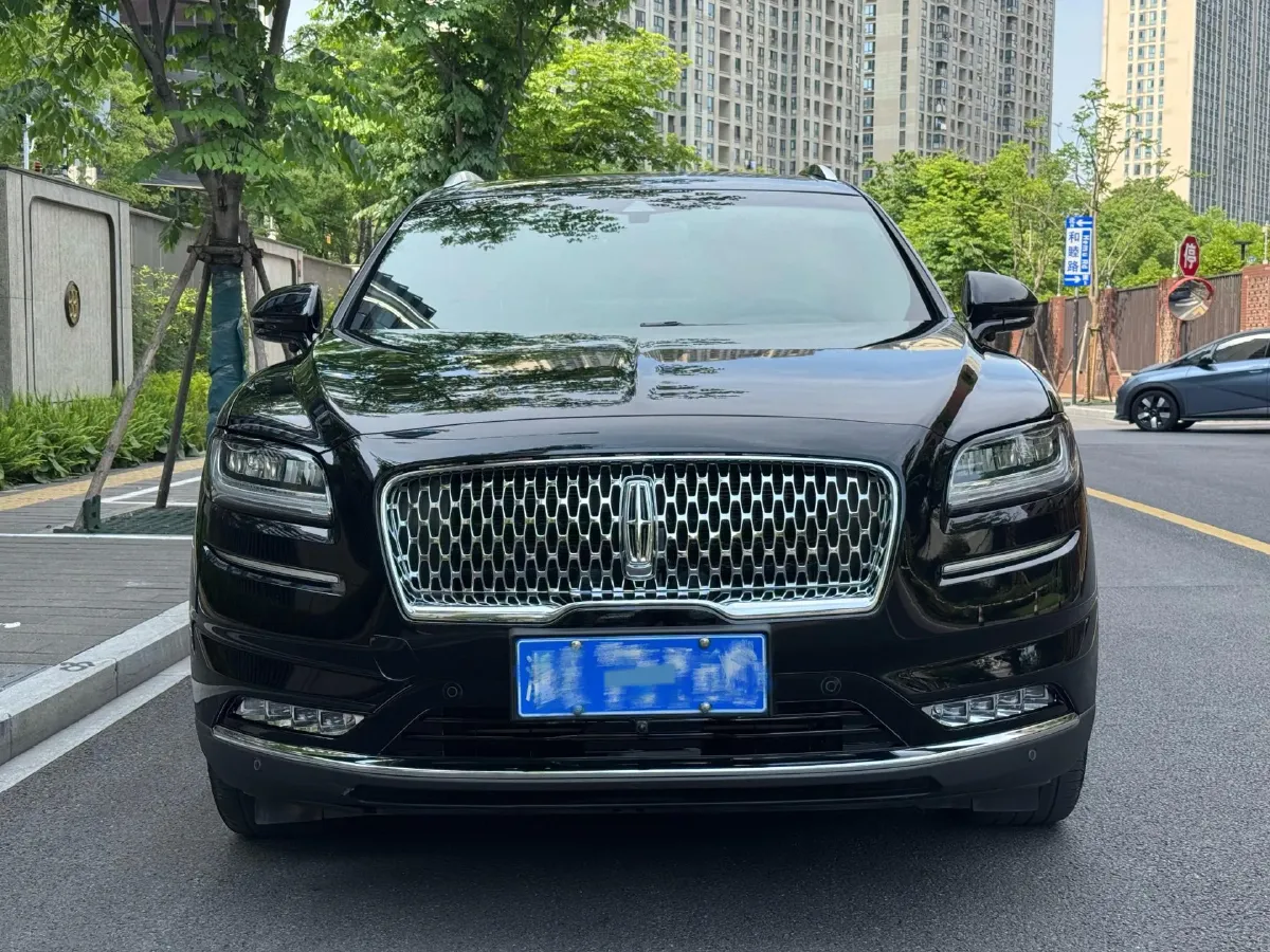 2021 Lincoln Nautilus 2.0T 245HP L4 8AT,autocango,china used car exporter,china ev exporter,chinese used car exporter,chinese used ev exporter