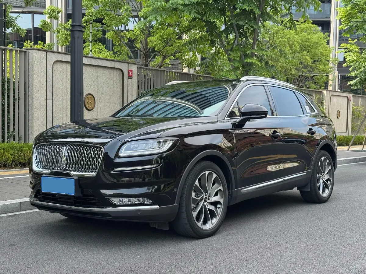 2021 Lincoln Nautilus 2.0T 245HP L4 8AT,autocango,china used car exporter,china ev exporter,chinese used car exporter,chinese used ev exporter