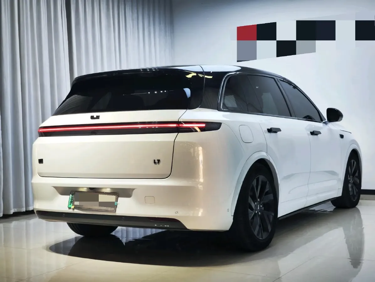 2023 Li L7 Range Extended 154HP REEV 40.9KWH,autocango,china used car exporter,china ev exporter,chinese used car exporter,chinese used ev exporter