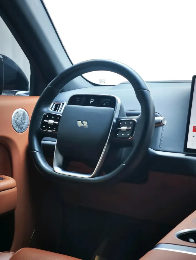 2023 Li L7 Range Extended 154HP REEV 40.9KWH,autocango,china used car exporter,china ev exporter,chinese used car exporter,chinese used ev exporter