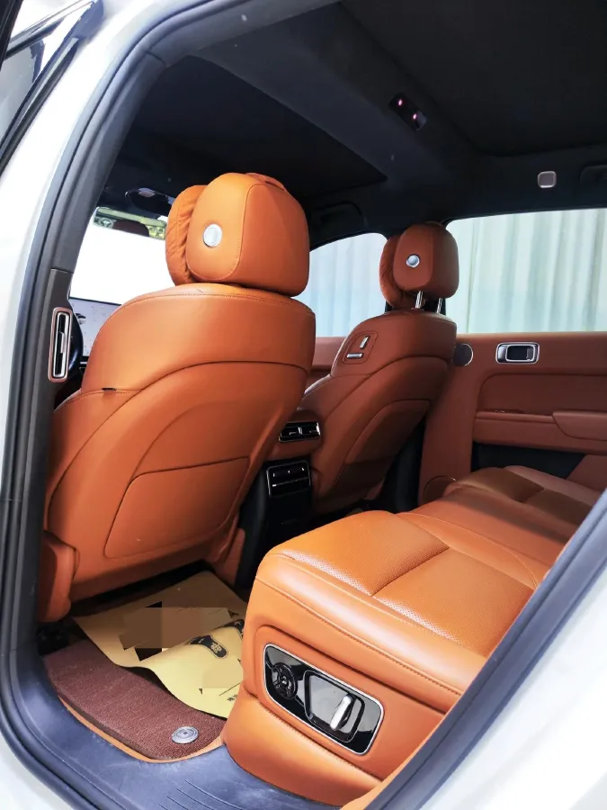 2023 Li L7 Range Extended 154HP REEV 40.9KWH,autocango,china used car exporter,china ev exporter,chinese used car exporter,chinese used ev exporter