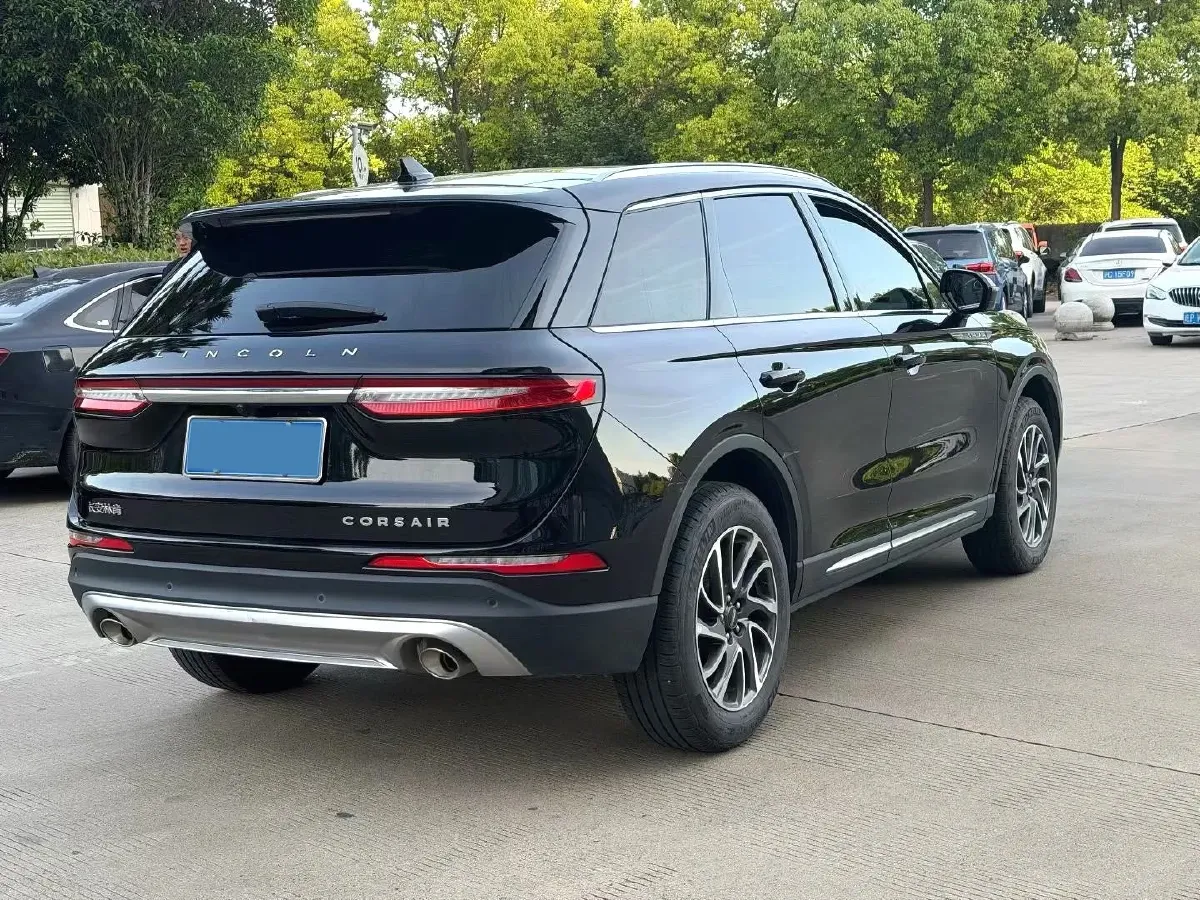 2021 Lincoln Corsair 2.0T 245HP L4 8AT,autocango,china used car exporter,china ev exporter,chinese used car exporter,chinese used ev exporter