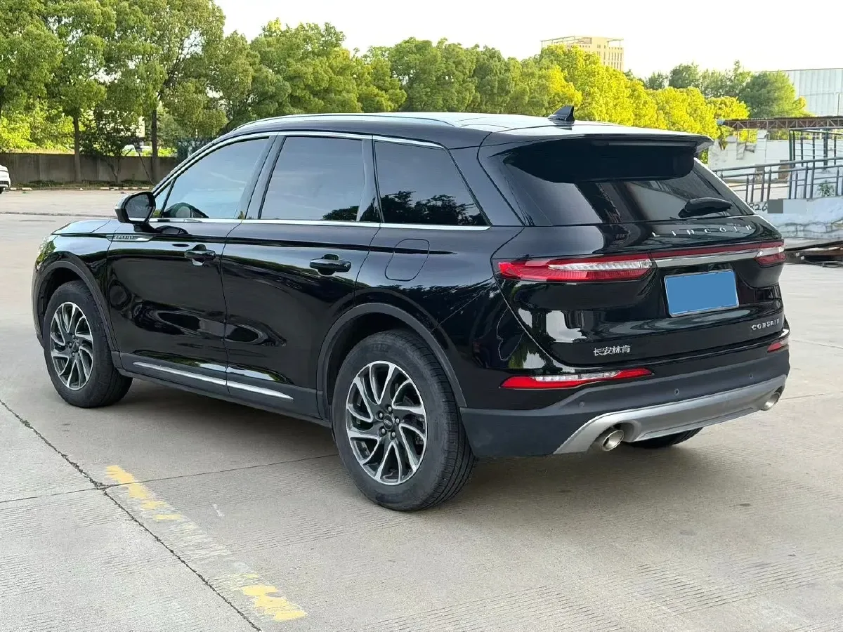 2021 Lincoln Corsair 2.0T 245HP L4 8AT,autocango,china used car exporter,china ev exporter,chinese used car exporter,chinese used ev exporter