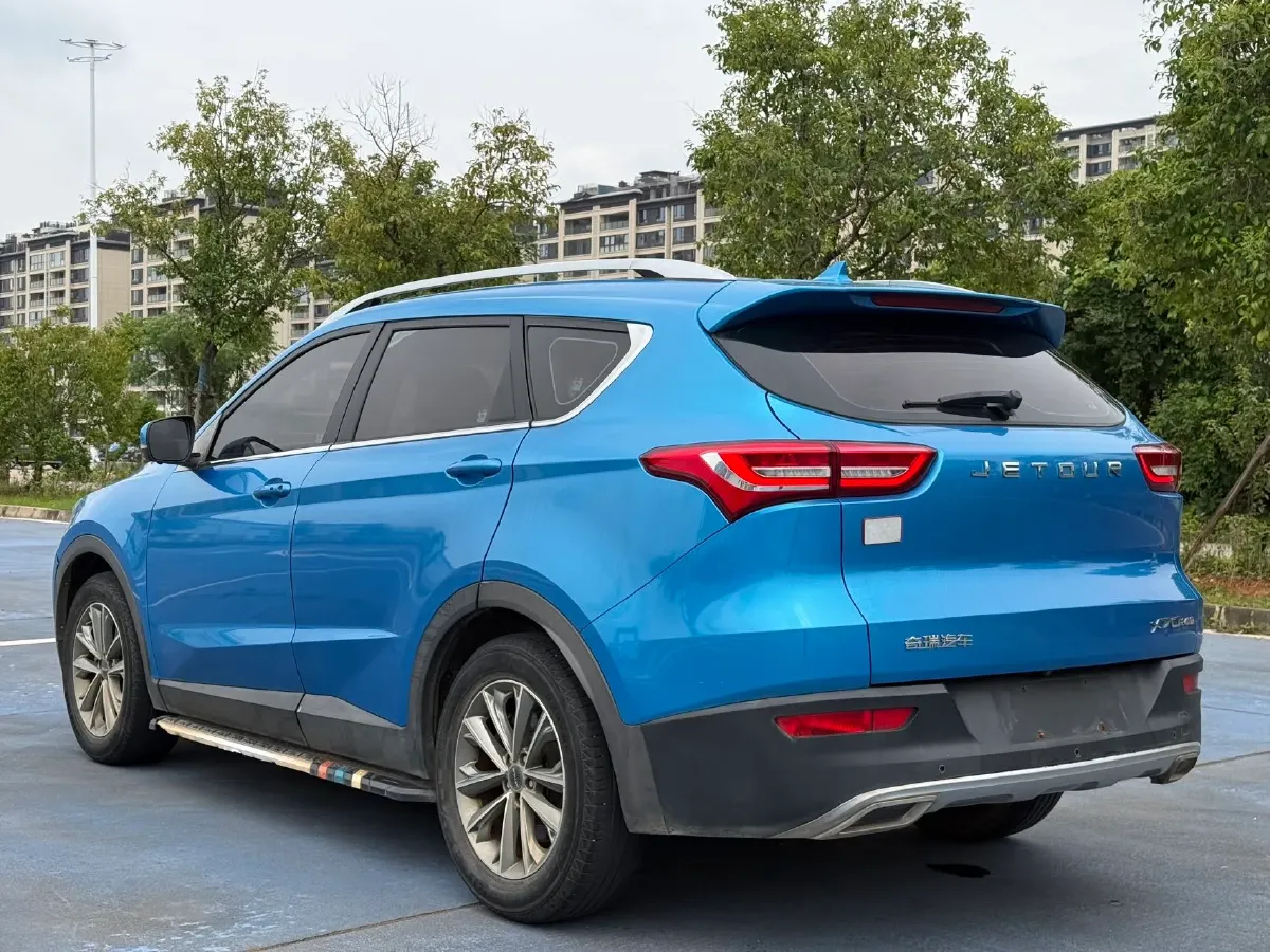 2018 SWM X7 1.8L 137HP L4 5MT,autocango,china used car exporter,china ev exporter,chinese used car exporter,chinese used ev exporter