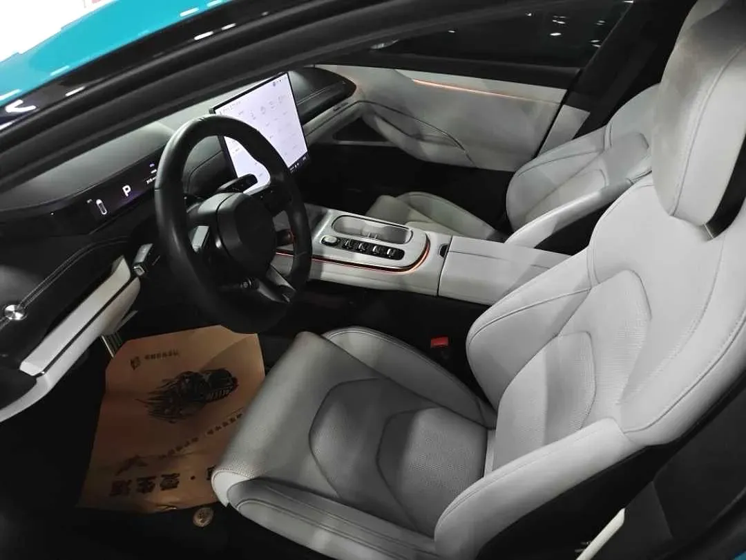 2024 MI SU7 BEV 101KWH,autocango,china used car exporter,china ev exporter,chinese used car exporter,chinese used ev exporter