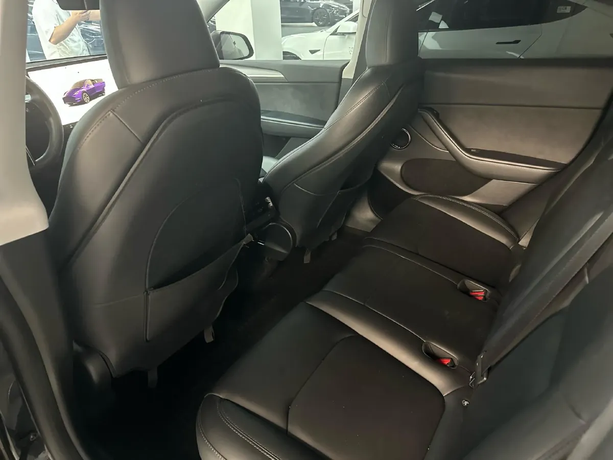2024 Iveco OuSheng BEV 77.28KWH,autocango,china used car exporter,china ev exporter,chinese used car exporter,chinese used ev exporter