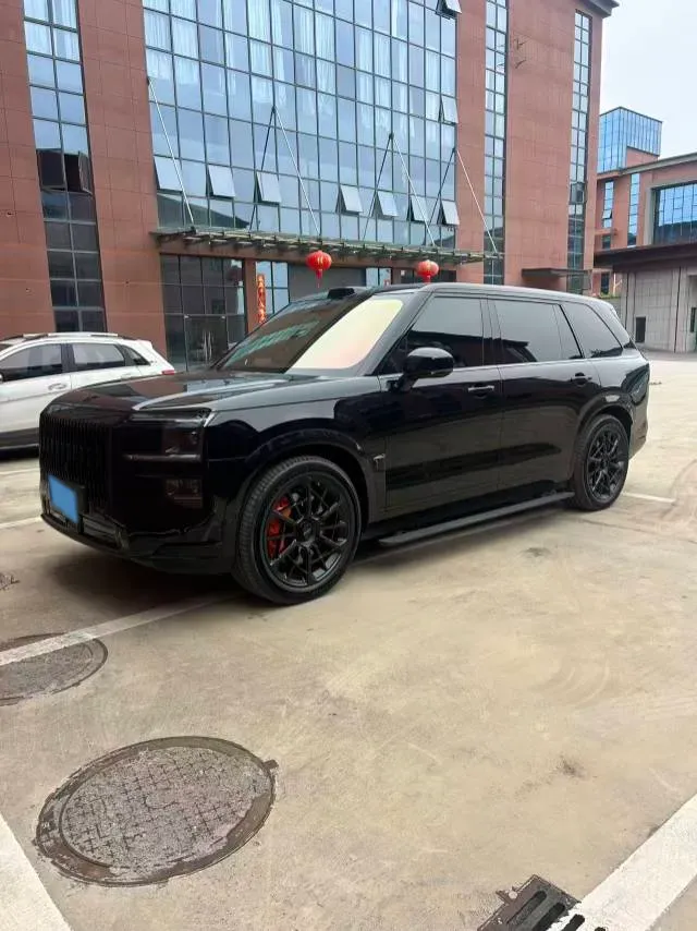 2025 Zeekr 9X 2.0T 279HP L4 1DHT PHEV,autocango,china used car exporter,china ev exporter,chinese used car exporter,chinese used ev exporter