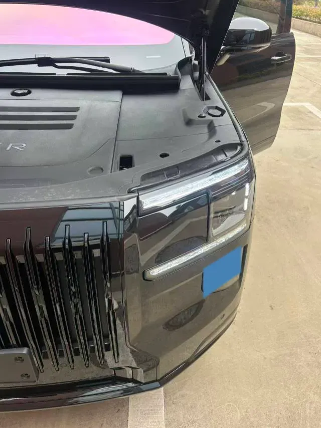 2025 Zeekr 9X 2.0T 279HP L4 1DHT PHEV,autocango,china used car exporter,china ev exporter,chinese used car exporter,chinese used ev exporter