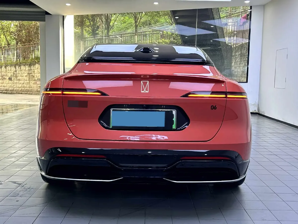 2025 Avatr 06 REEV 156HP REEV,autocango,china used car exporter,china ev exporter,chinese used car exporter,chinese used ev exporter