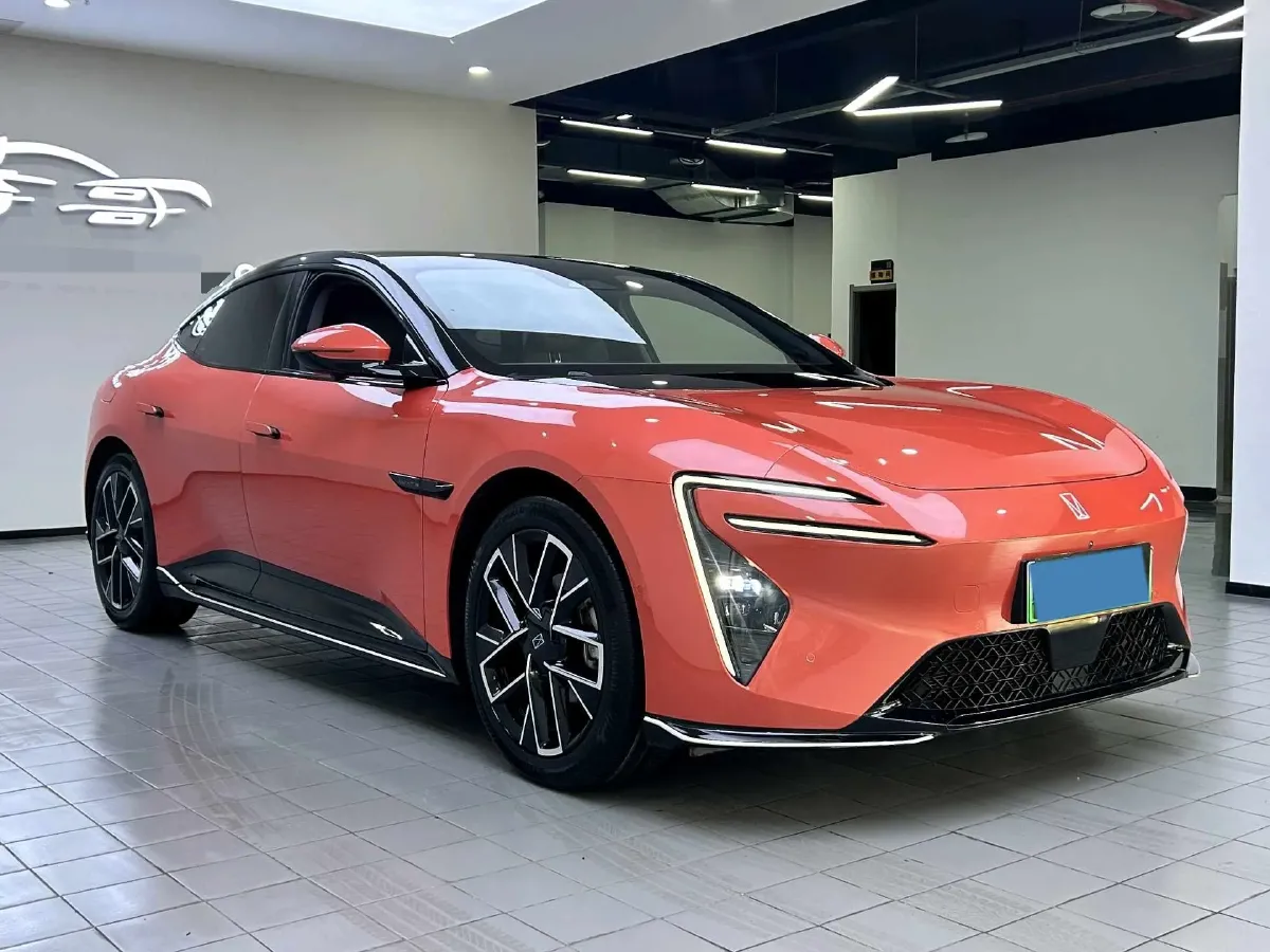 2025 Avatr 06 REEV 156HP REEV,autocango,china used car exporter,china ev exporter,chinese used car exporter,chinese used ev exporter