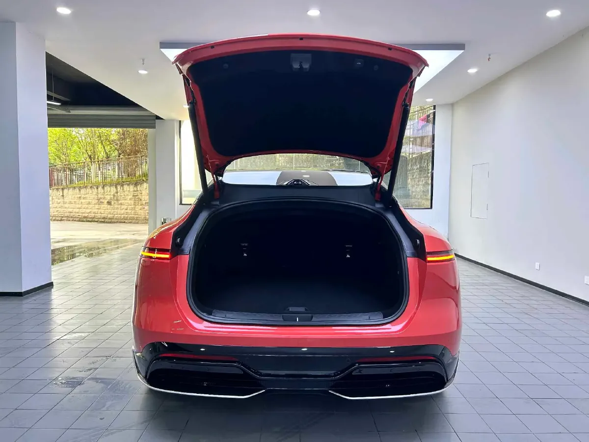 2025 Avatr 06 REEV 156HP REEV,autocango,china used car exporter,china ev exporter,chinese used car exporter,chinese used ev exporter