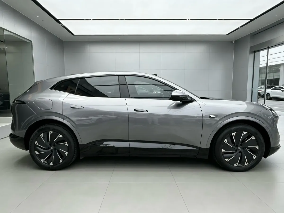 2024 Avatr 07 1.5T 156HP L4 REEV 39.05KWH,autocango,china used car exporter,china ev exporter,chinese used car exporter,chinese used ev exporter