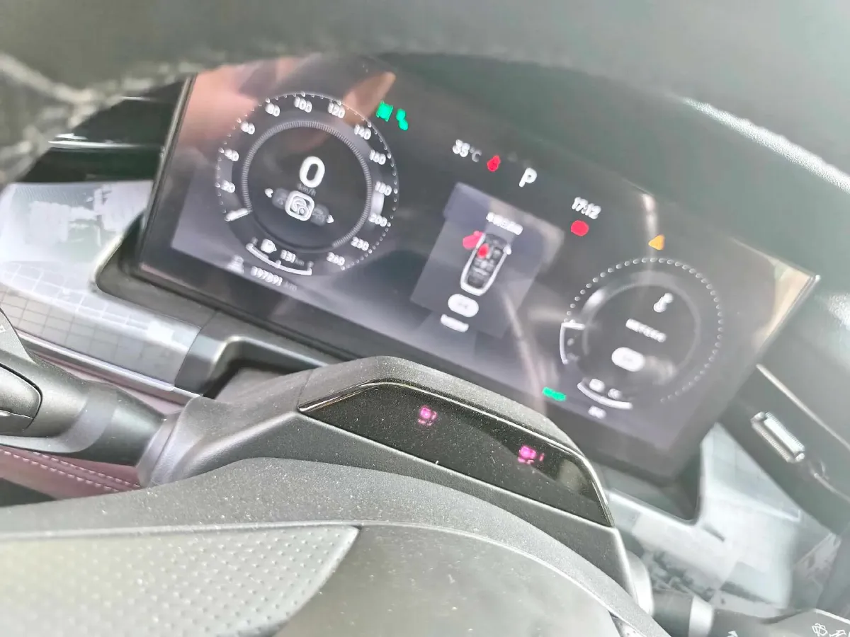 2021 LYNK&CO 09 EM-P 2.0T 254HP L4 8AT PHEV 18.83KWH,autocango,china used car exporter,china ev exporter,chinese used car exporter,chinese used ev exporter