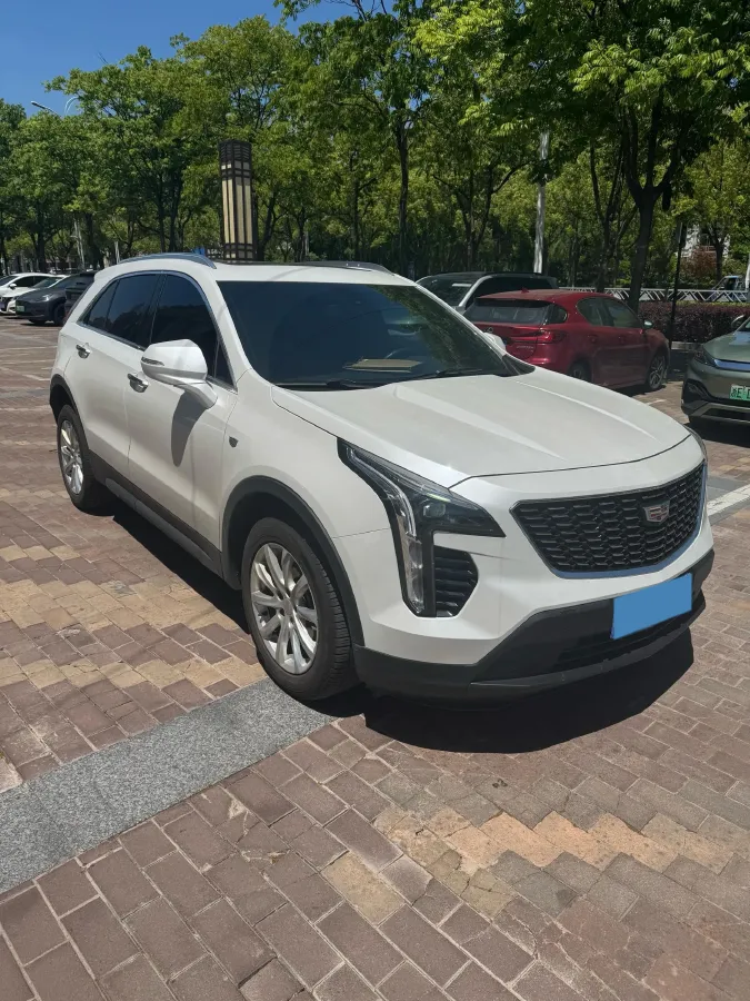 2021 Cadillac XT4 2.0T 237HP L4 9AT,autocango,china used car exporter,china ev exporter,chinese used car exporter,chinese used ev exporter