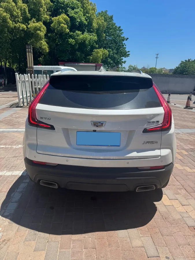 2021 Cadillac XT4 2.0T 237HP L4 9AT,autocango,china used car exporter,china ev exporter,chinese used car exporter,chinese used ev exporter