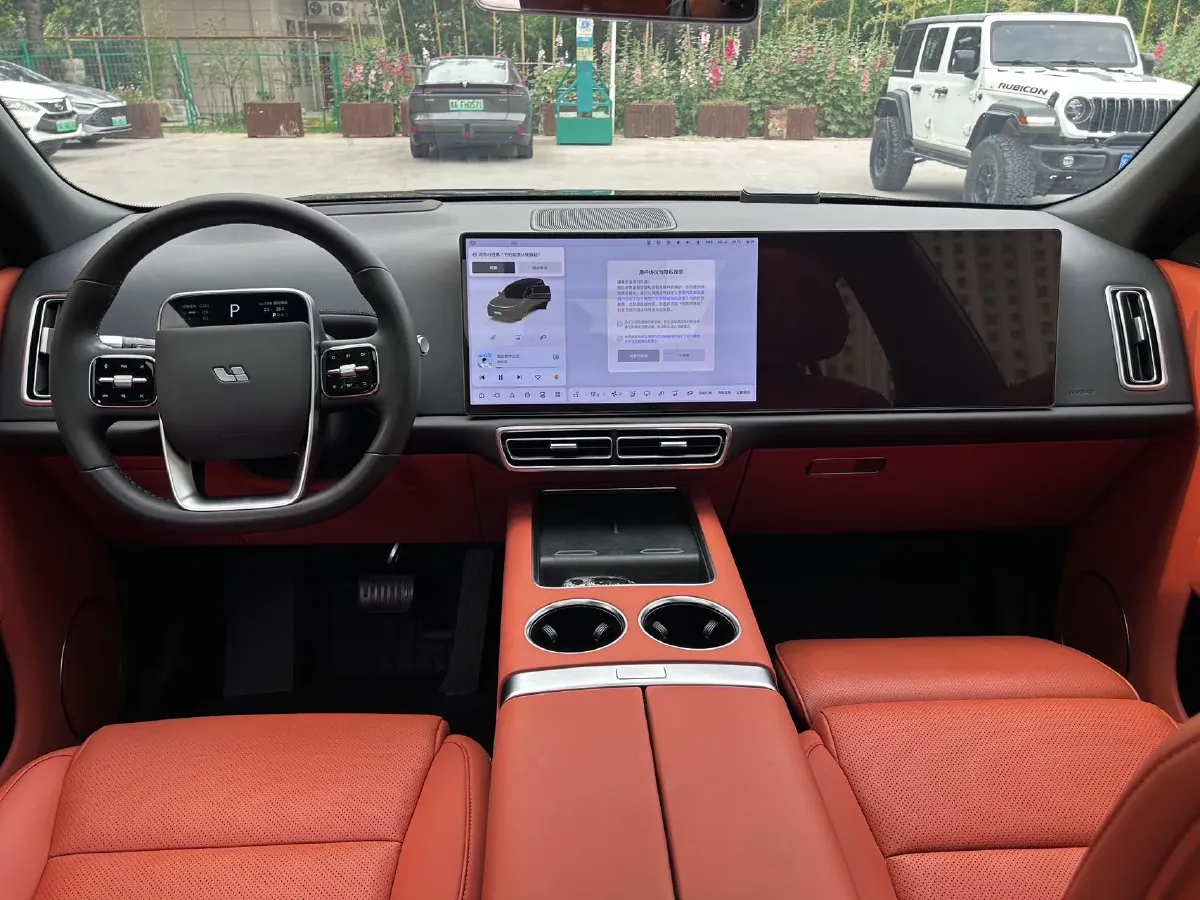 2023 Li L9 Range Extended 154HP REEV 42.6KWH,autocango,china used car exporter,china ev exporter,chinese used car exporter,chinese used ev exporter