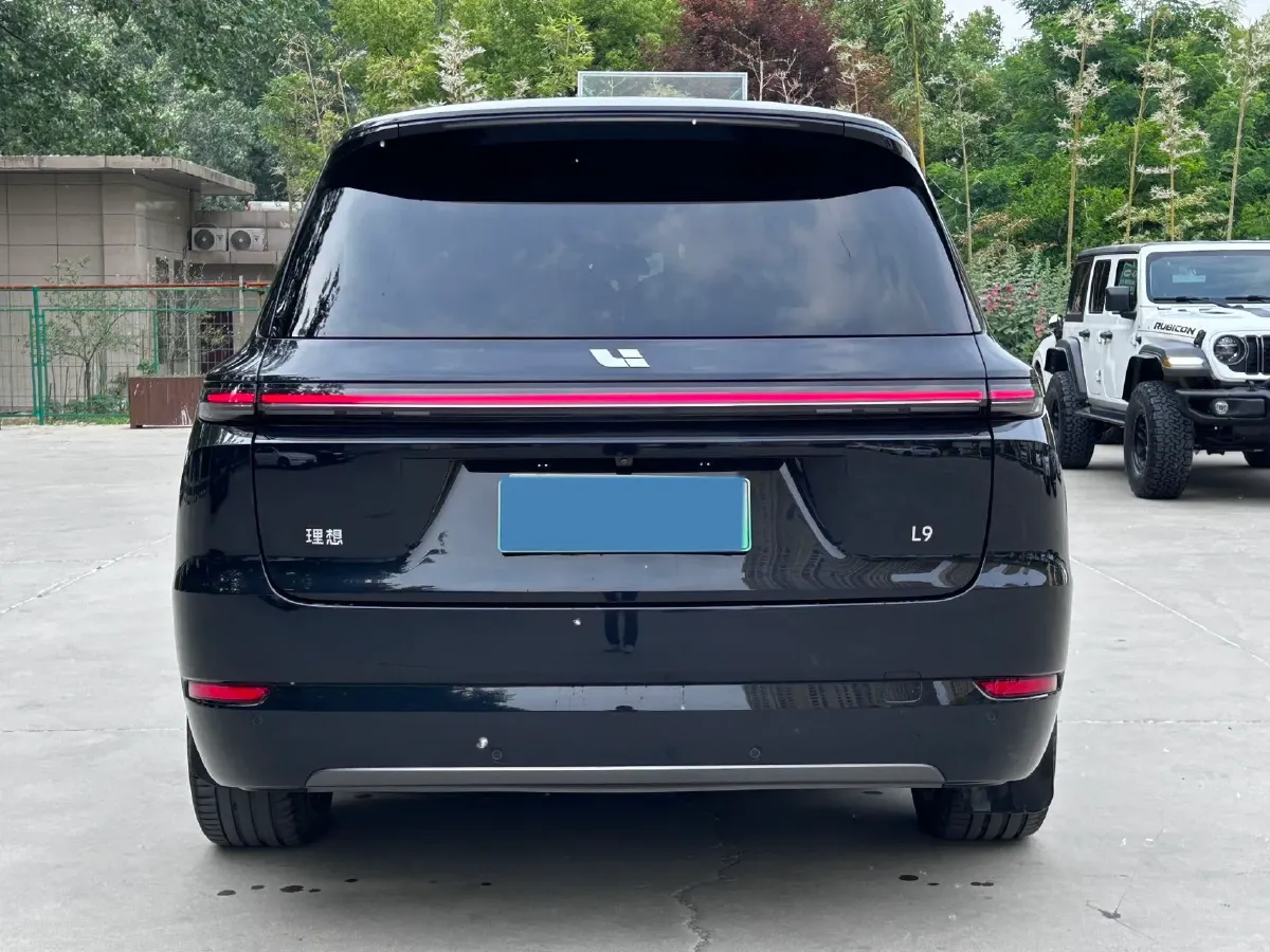 2023 Li L9 Range Extended 154HP REEV 42.6KWH,autocango,china used car exporter,china ev exporter,chinese used car exporter,chinese used ev exporter