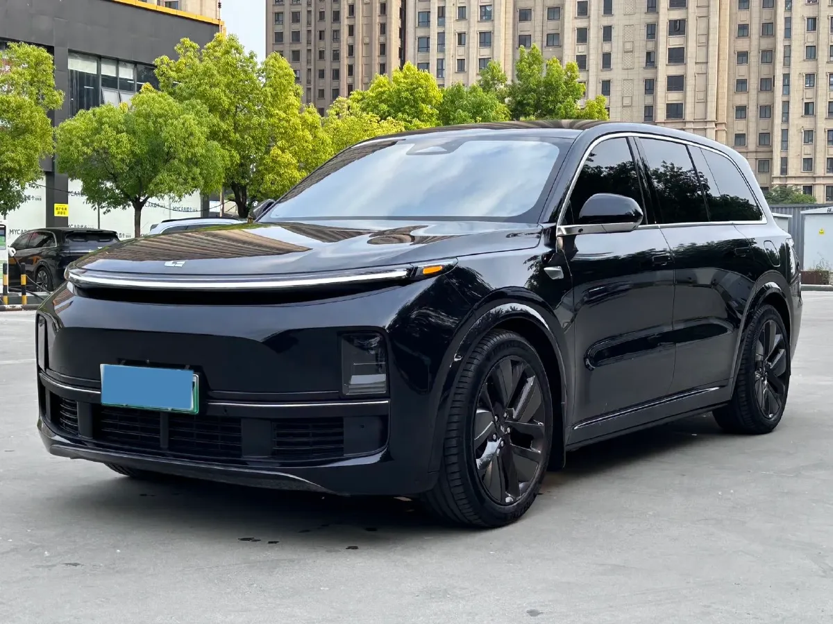 2023 Li L9 Range Extended 154HP REEV 42.6KWH,autocango,china used car exporter,china ev exporter,chinese used car exporter,chinese used ev exporter