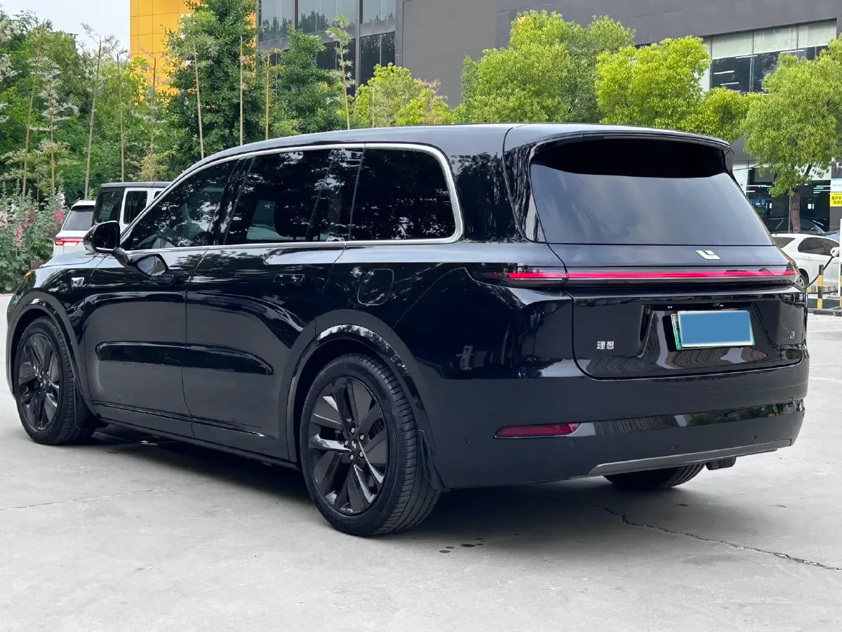 2023 Li L9 Range Extended 154HP REEV 42.6KWH,autocango,china used car exporter,china ev exporter,chinese used car exporter,chinese used ev exporter