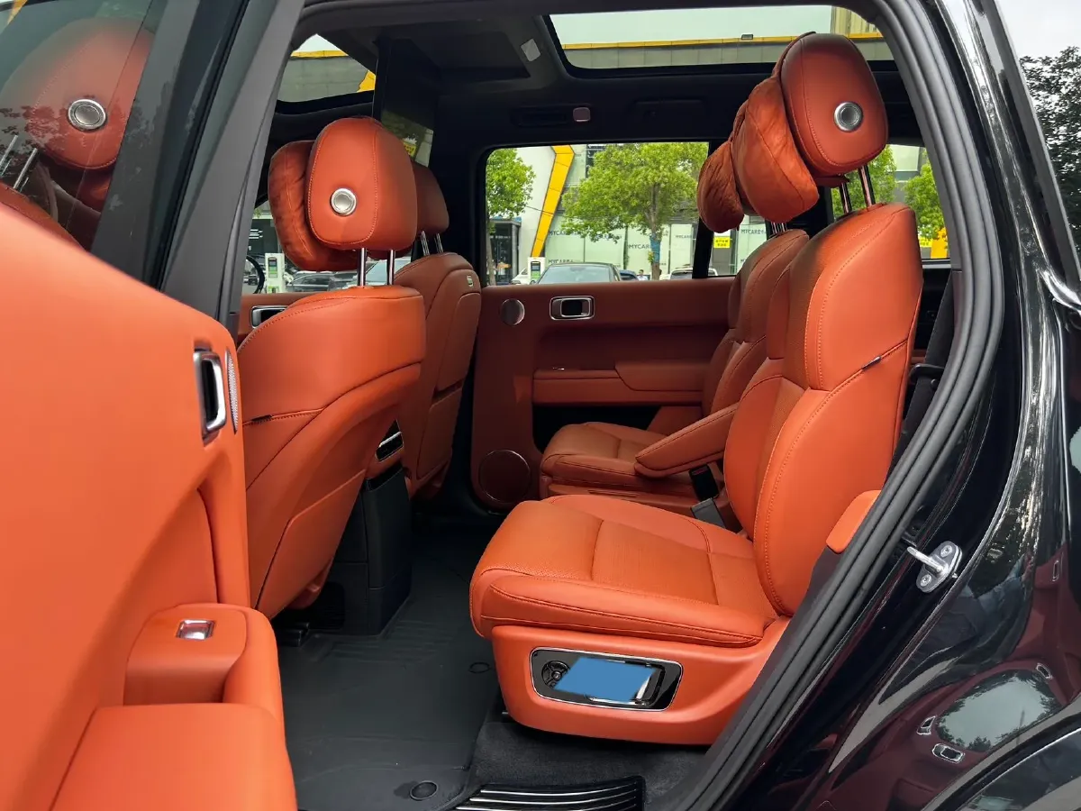 2023 Li L9 Range Extended 154HP REEV 42.6KWH,autocango,china used car exporter,china ev exporter,chinese used car exporter,chinese used ev exporter