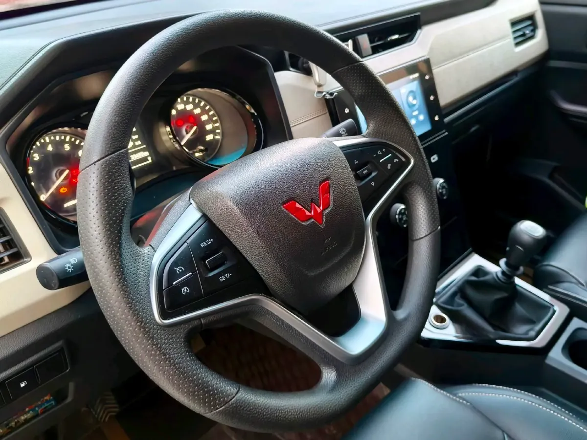2021 WuLing ZhengChen 1.5T 147HP L4 6MT,autocango,china used car exporter,china ev exporter,chinese used car exporter,chinese used ev exporter