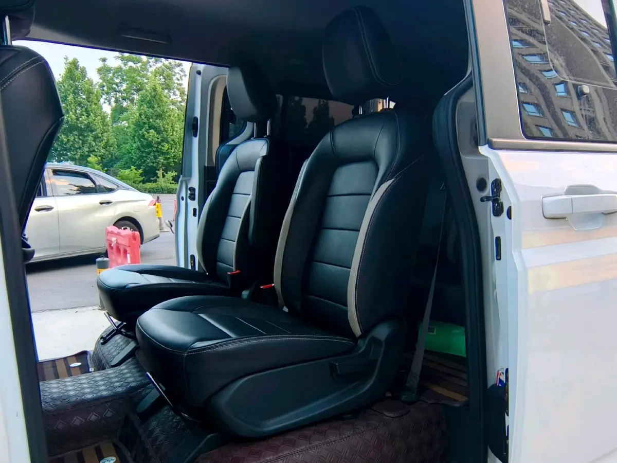 2021 WuLing ZhengChen 1.5T 147HP L4 6MT,autocango,china used car exporter,china ev exporter,chinese used car exporter,chinese used ev exporter