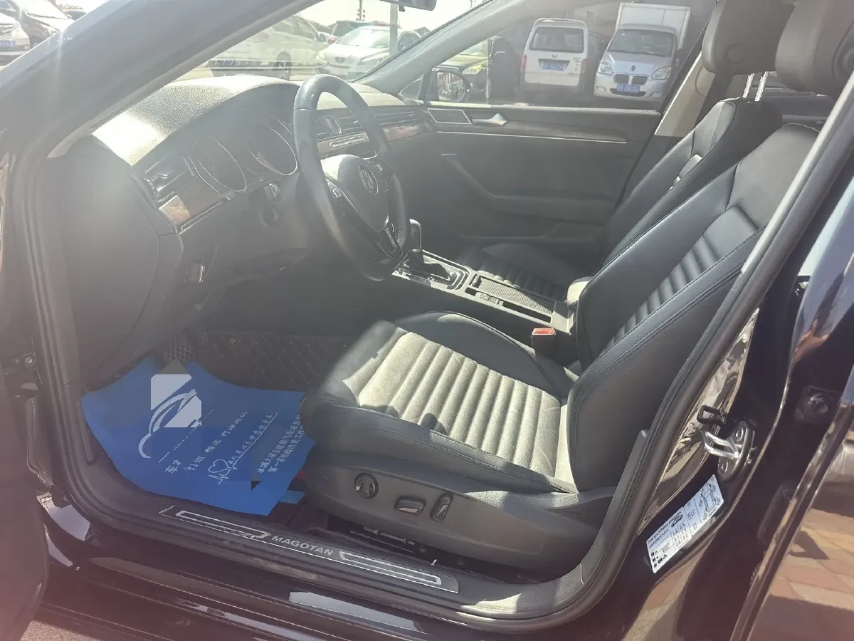2019 Chevrolet Malibu XL 2.0T 241HP L4 9AT,autocango,china used car exporter,china ev exporter,chinese used car exporter,chinese used ev exporter