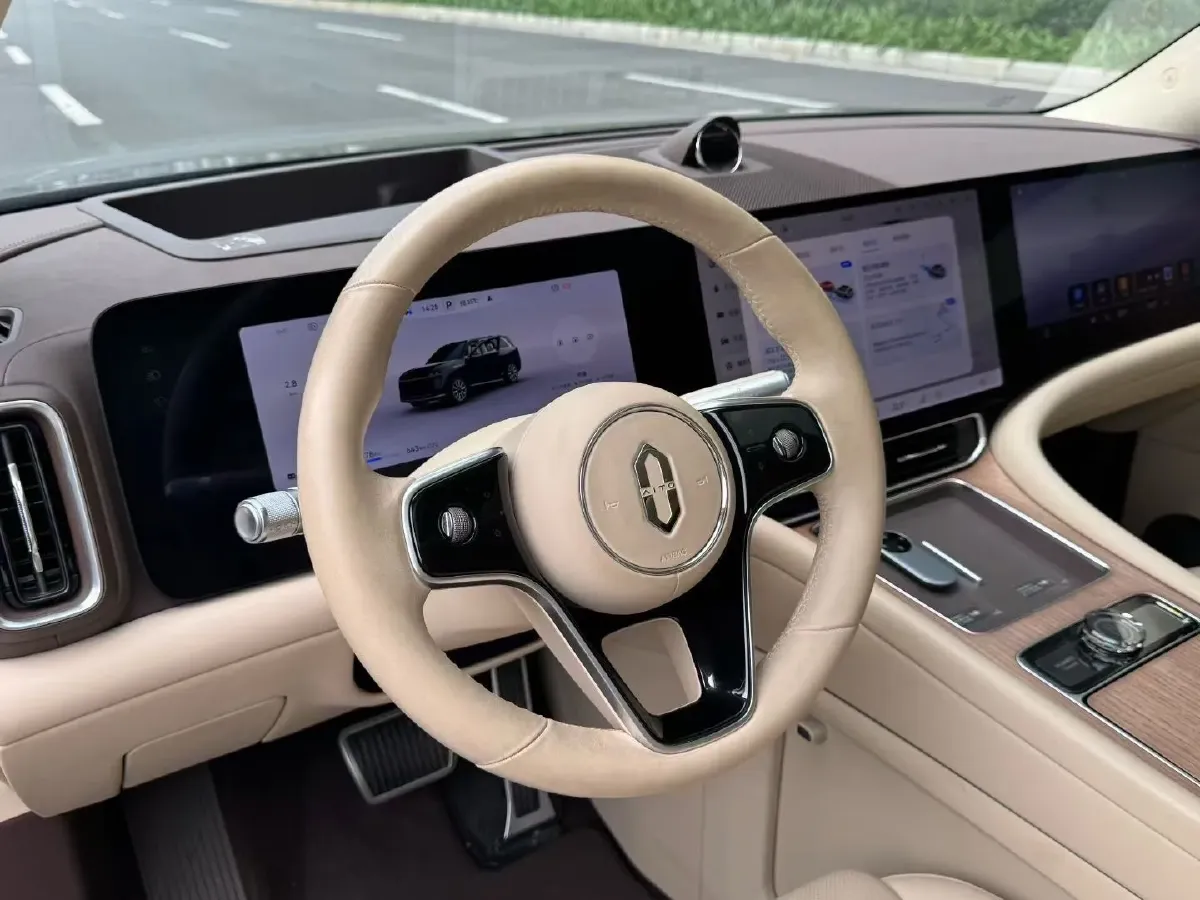 2024 AITO AITO M9 1.5T 152HP L4 REEV 42KWH,autocango,china used car exporter,china ev exporter,chinese used car exporter,chinese used ev exporter