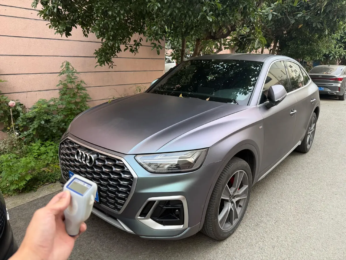 2021 Audi Q5L Sportback 2.0T 190HP L4 7DCT,autocango,china used car exporter,china ev exporter,chinese used car exporter,chinese used ev exporter