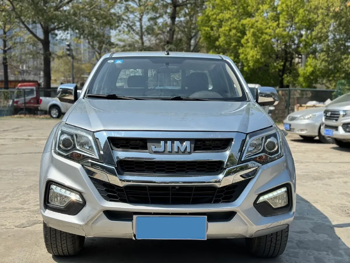 2019 Isuzu RE-MAX Jim 2.0T 204HP L4 5MT,autocango,china used car exporter,china ev exporter,chinese used car exporter,chinese used ev exporter
