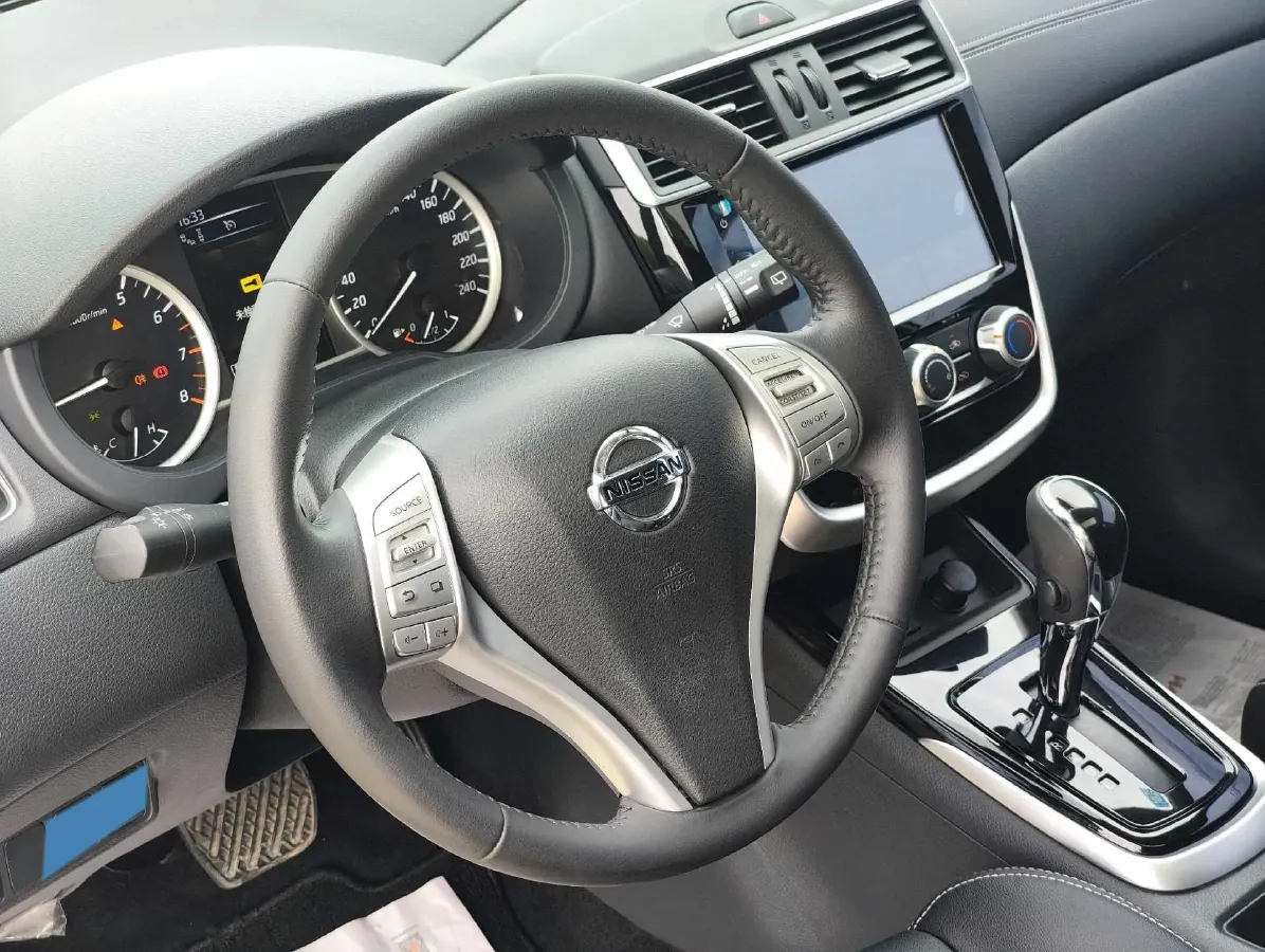 2021 Nissan Tiida 1.6L 122HP L4 CVT,autocango,china used car exporter,china ev exporter,chinese used car exporter,chinese used ev exporter