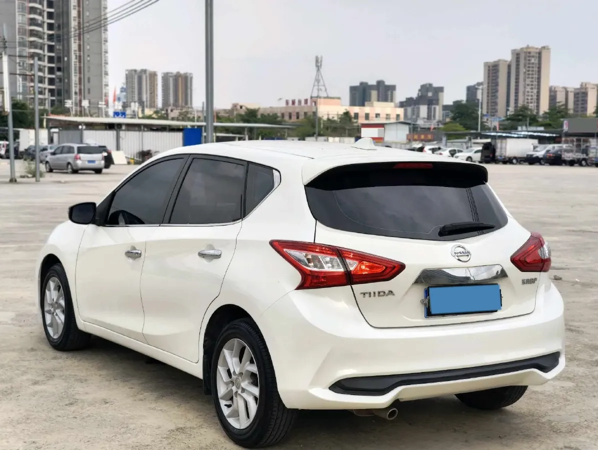 2021 Nissan Tiida 1.6L 122HP L4 CVT,autocango,china used car exporter,china ev exporter,chinese used car exporter,chinese used ev exporter