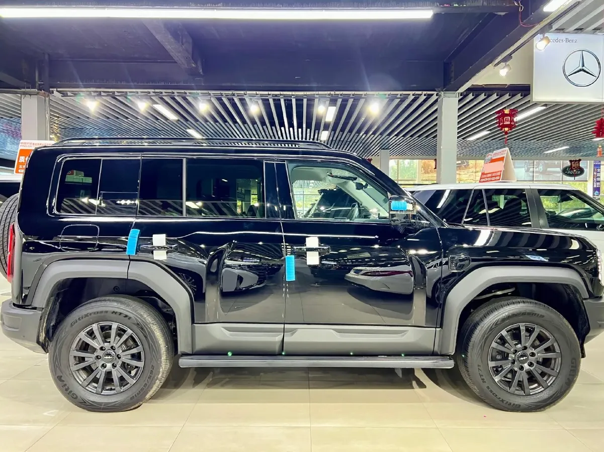 2024 FangChengBao Bao 5 1.5T 194HP L4 E-CVT PHEV 31.8KWH,autocango,china used car exporter,china ev exporter,chinese used car exporter,chinese used ev exporter