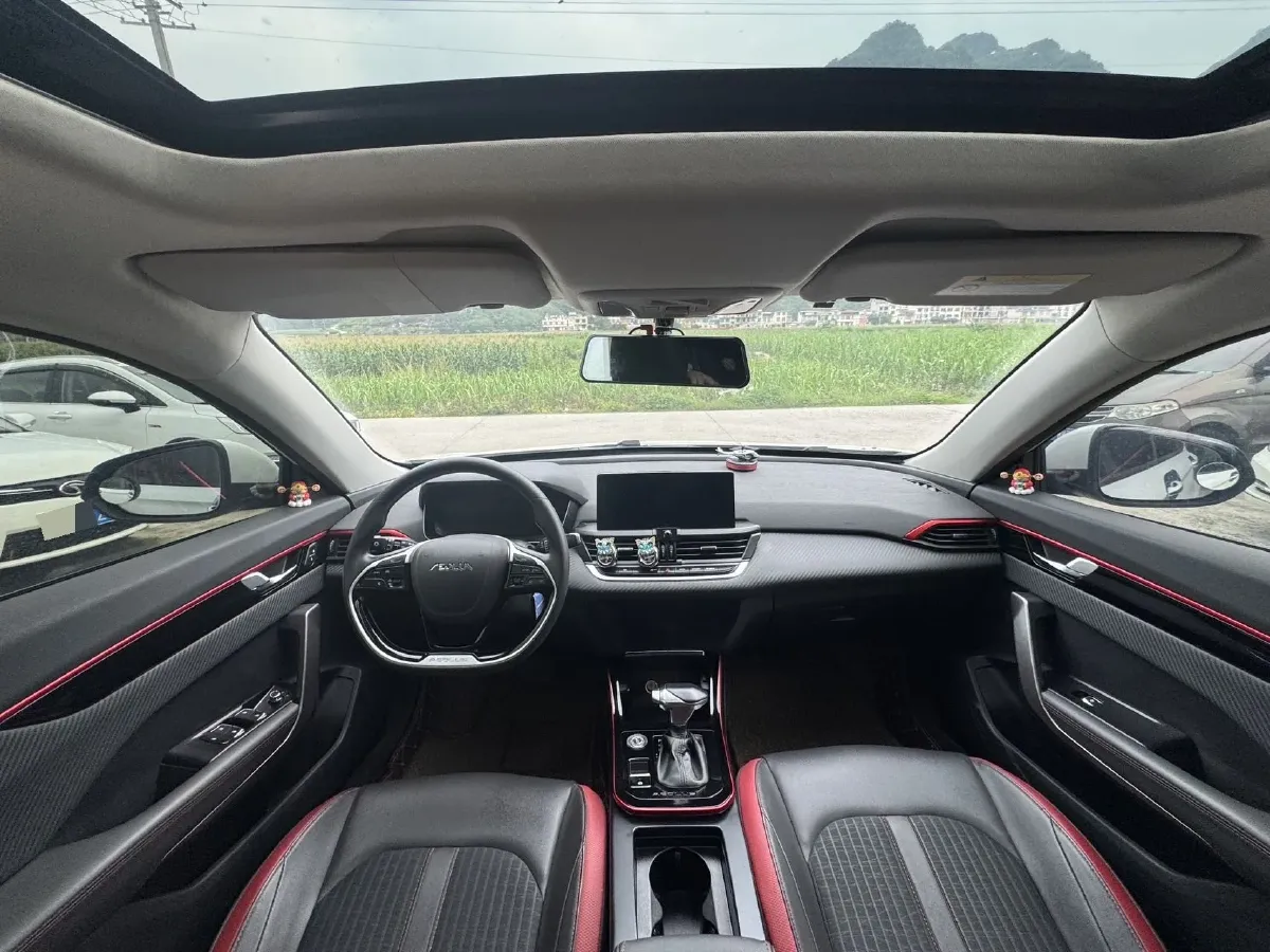 2021 DongFeng Aeolus YiXuan 1.5T 150HP L4 6DCT,autocango,china used car exporter,china ev exporter,chinese used car exporter,chinese used ev exporter