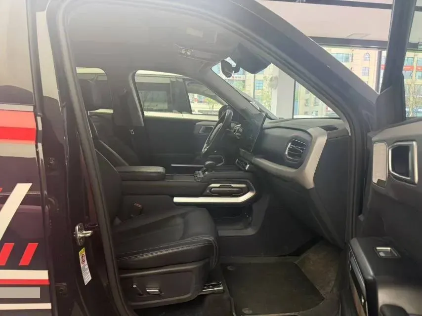2025 FangChengBao Tai 3 BEV,autocango,china used car exporter,china ev exporter,chinese used car exporter,chinese used ev exporter