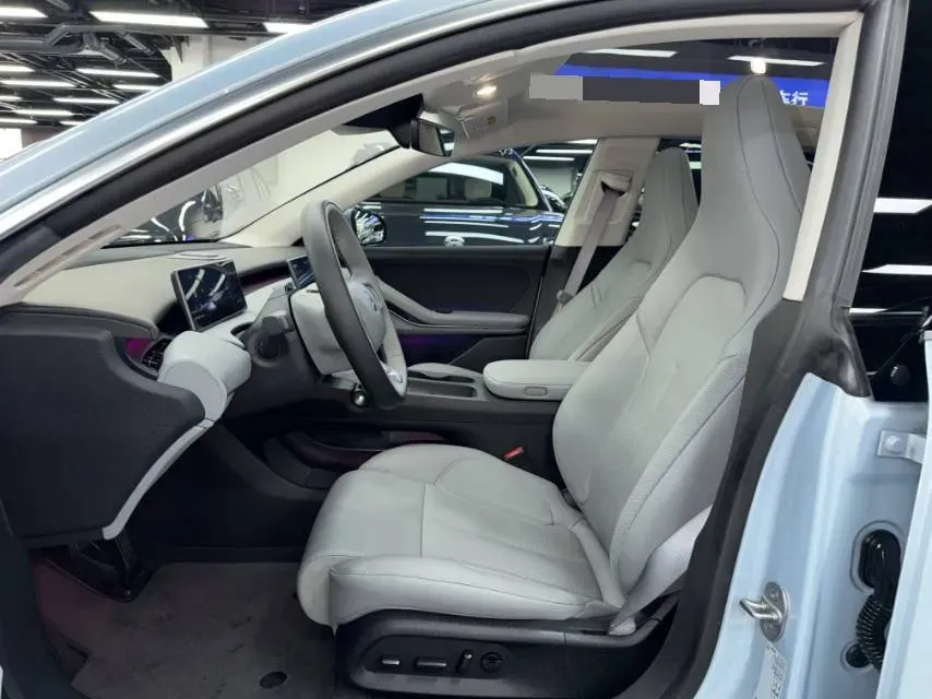 2022 JunTian HeiWuShi Youth 2.0T 203HP L4 6AT,autocango,china used car exporter,china ev exporter,chinese used car exporter,chinese used ev exporter