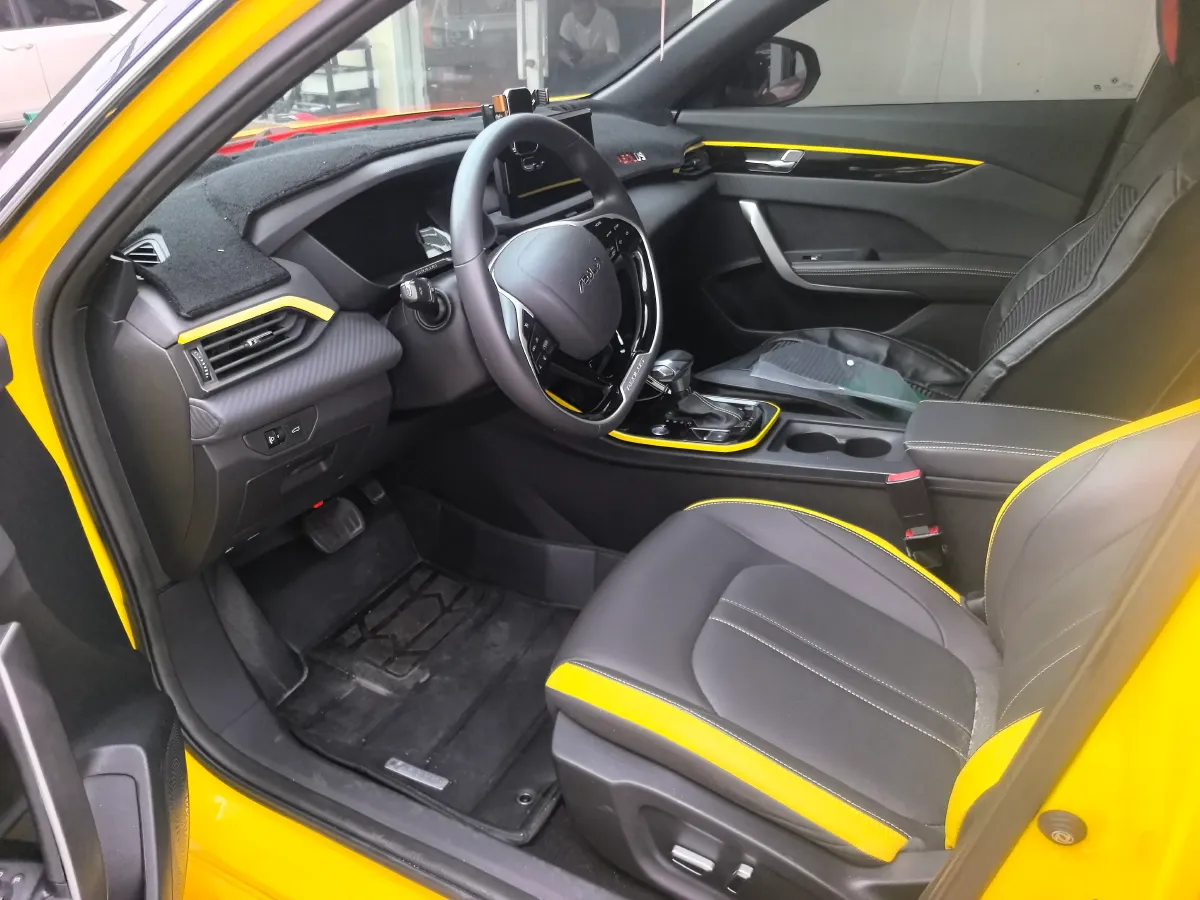 2021 DongFeng Aeolus YiXuan 1.5T 150HP L4 6DCT,autocango,china used car exporter,china ev exporter,chinese used car exporter,chinese used ev exporter