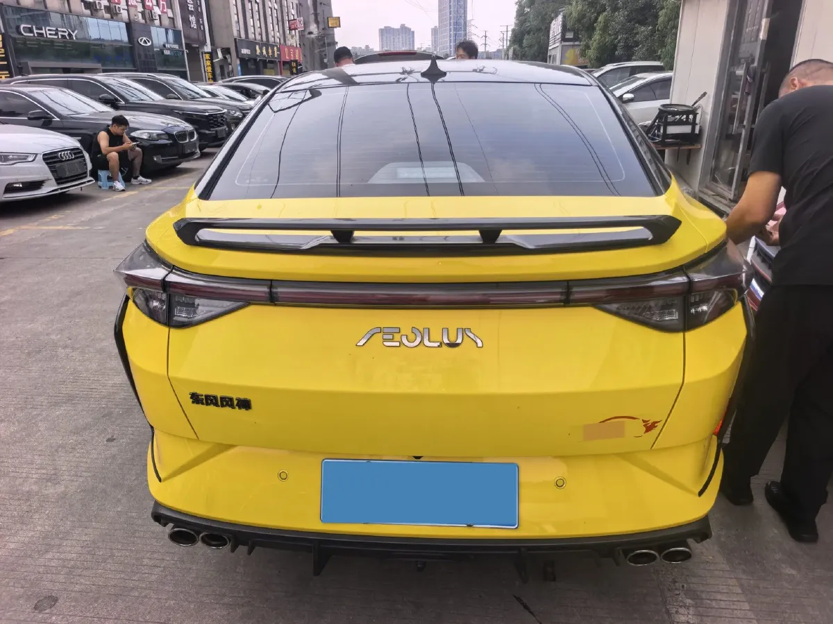 2021 DongFeng Aeolus YiXuan 1.5T 150HP L4 6DCT,autocango,china used car exporter,china ev exporter,chinese used car exporter,chinese used ev exporter