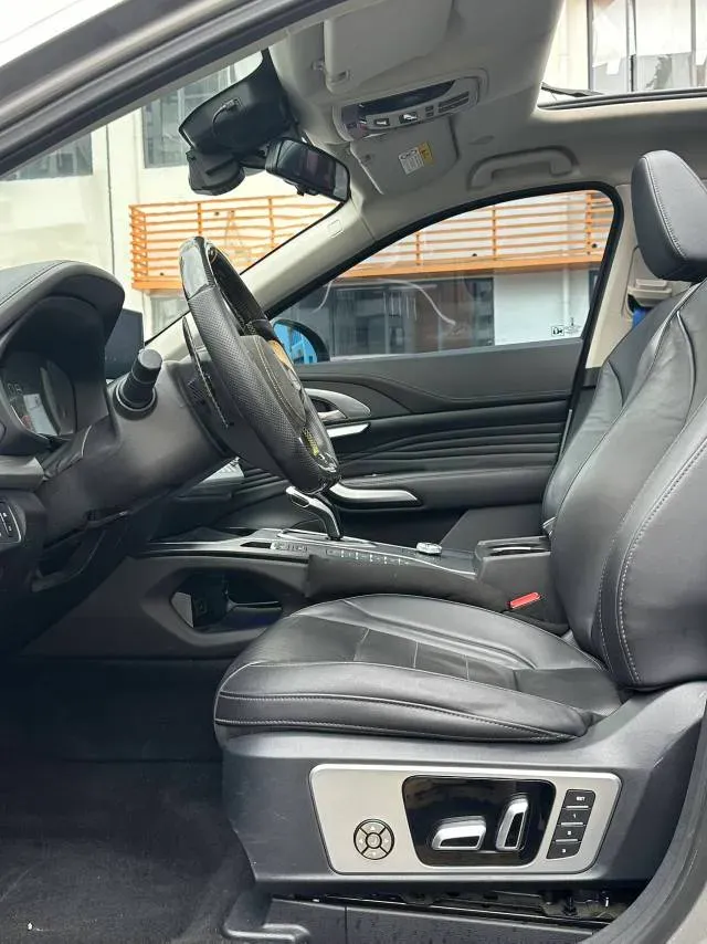 2019 WEY VV7 2.0T 227HP L4 7DCT,autocango,china used car exporter,china ev exporter,chinese used car exporter,chinese used ev exporter