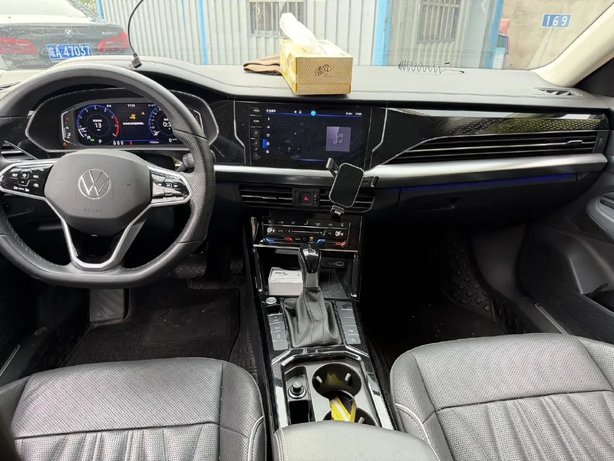 2022 Xpeng P7 BEV 60.2KWH,autocango,china used car exporter,china ev exporter,chinese used car exporter,chinese used ev exporter