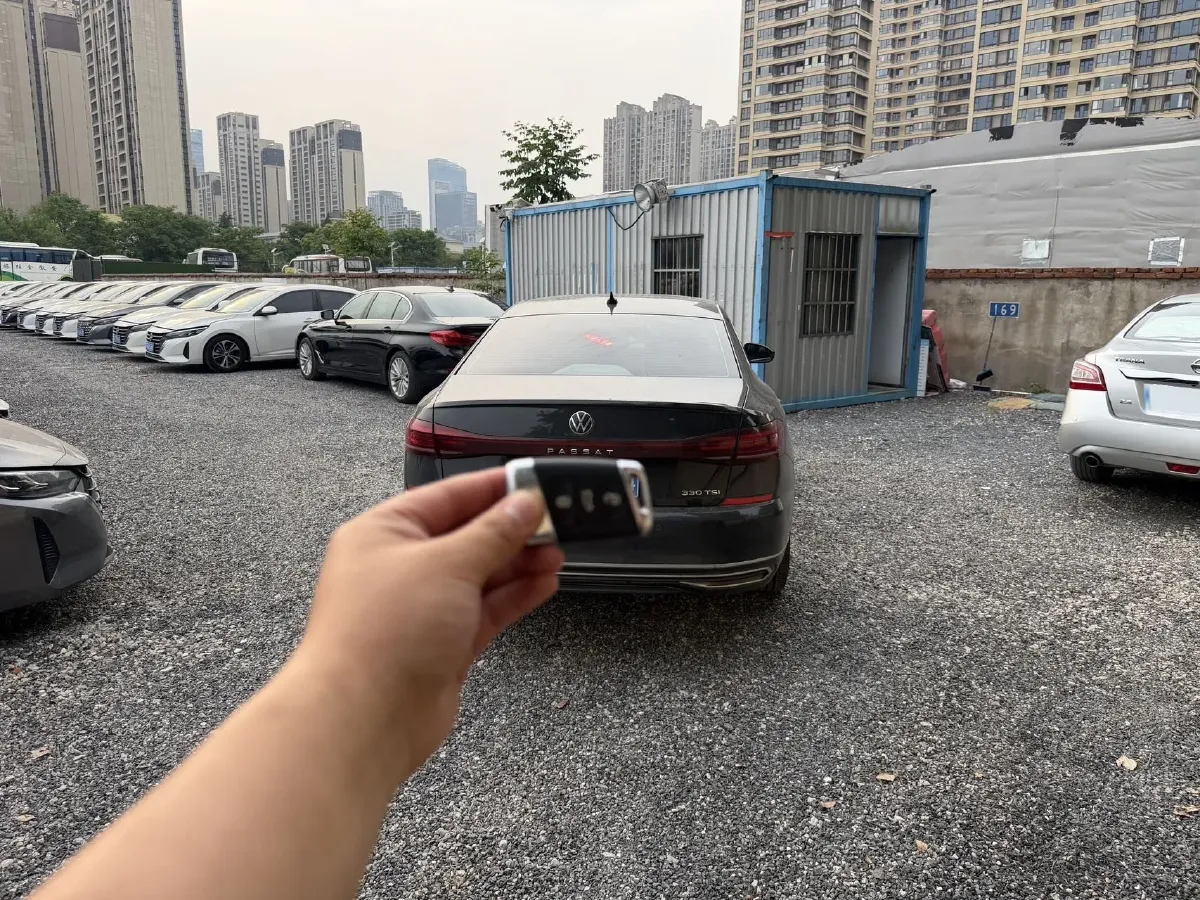 2022 Xpeng P7 BEV 60.2KWH,autocango,china used car exporter,china ev exporter,chinese used car exporter,chinese used ev exporter