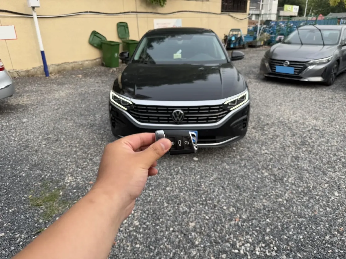2022 Xpeng P7 BEV 60.2KWH,autocango,china used car exporter,china ev exporter,chinese used car exporter,chinese used ev exporter