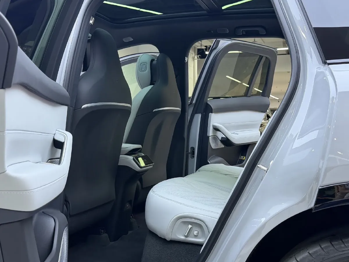 2025 NIO ES6 BEV,autocango,china used car exporter,china ev exporter,chinese used car exporter,chinese used ev exporter