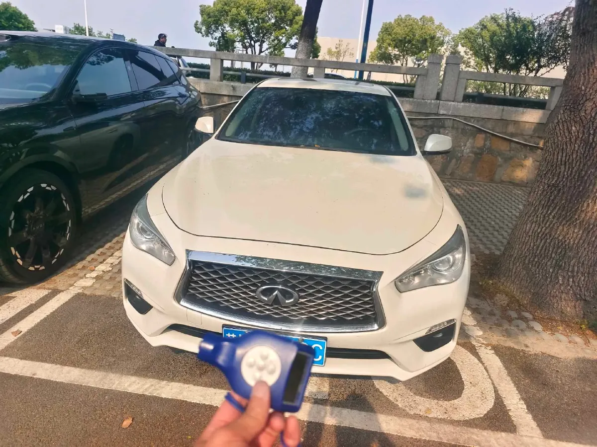 2022 Infiniti Q50L 2.0T 211HP L4 7AT,autocango,china used car exporter,china ev exporter,chinese used car exporter,chinese used ev exporter