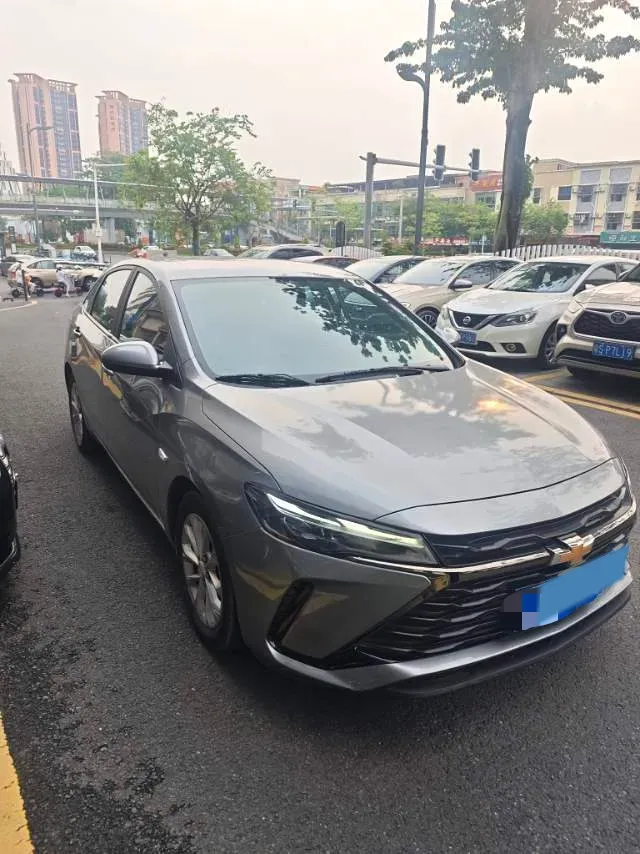 2024 Chevrolet Monza 1.5L 113HP L4 6DCT,autocango,china used car exporter,china ev exporter,chinese used car exporter,chinese used ev exporter