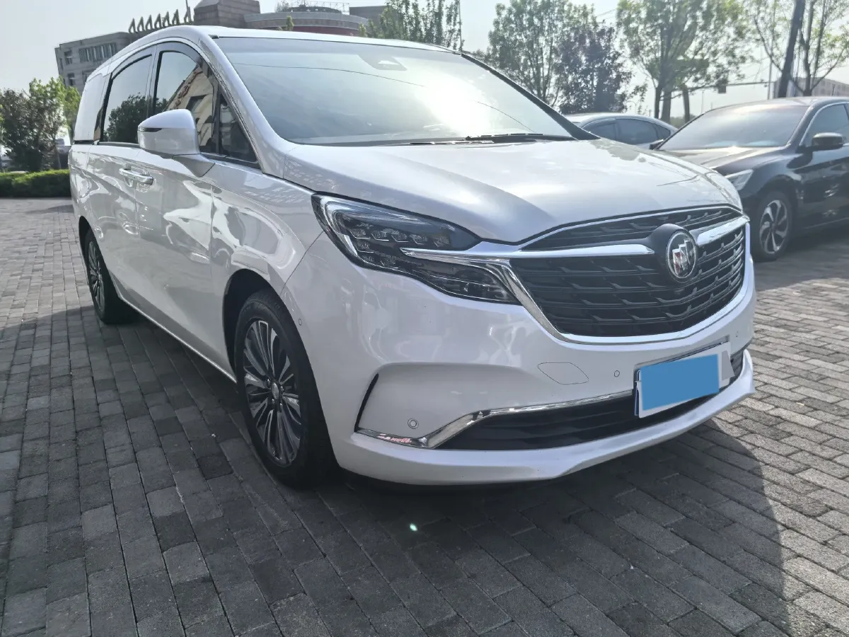 2021 Buick GL8 2.0T 237HP L4 9AT,autocango,china used car exporter,china ev exporter,chinese used car exporter,chinese used ev exporter