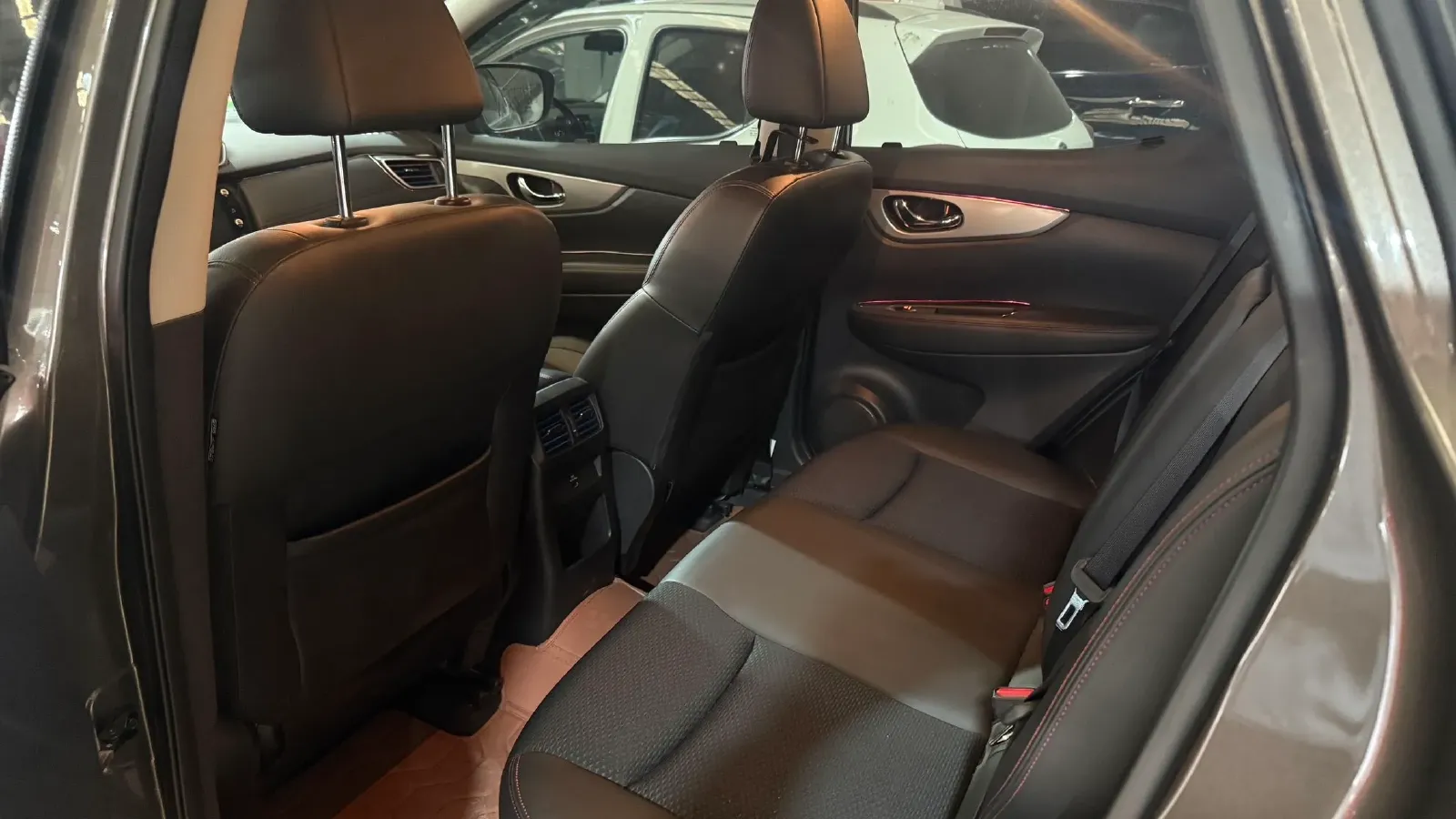 2019 Nissan Qashqai 2.0L 154HP L4 CVT,autocango,china used car exporter,china ev exporter,chinese used car exporter,chinese used ev exporter